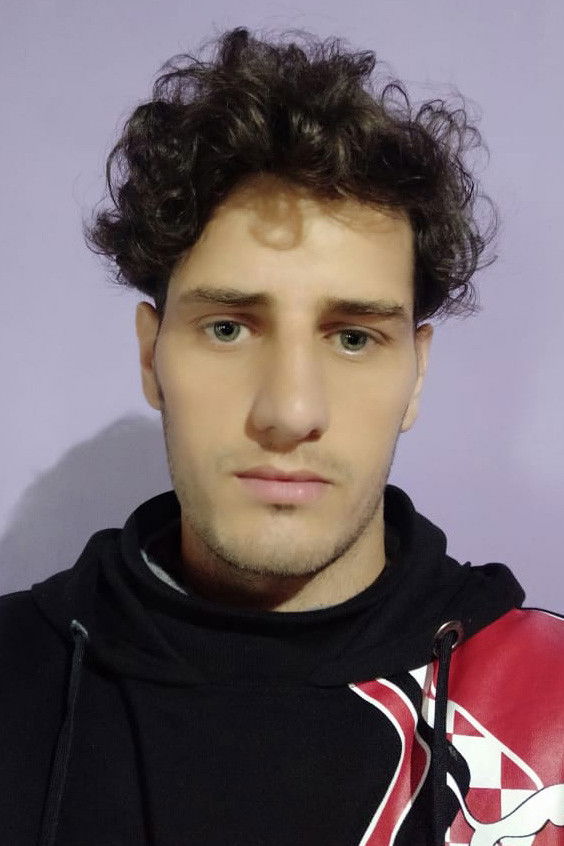 et billede af Parvaiz Mahroo