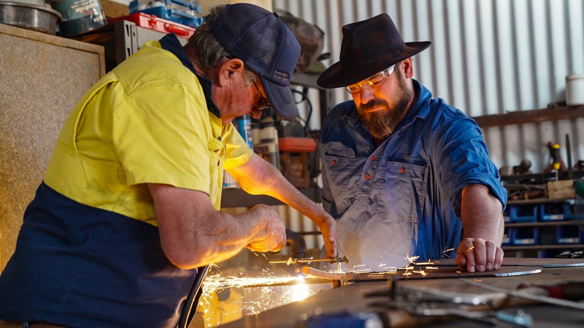 Aussie Gold Hunters: Mine SOS