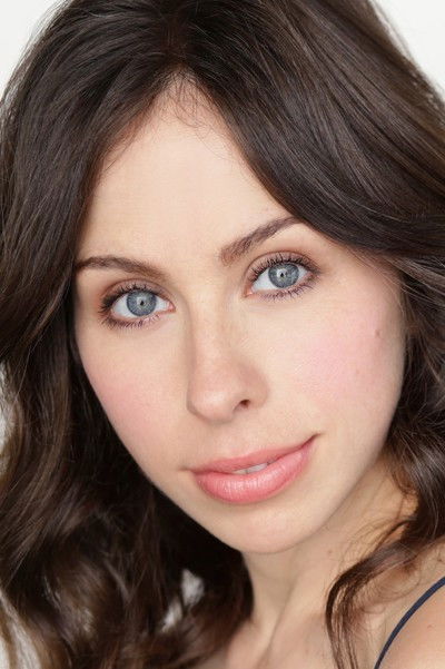 et billede af Emily Young