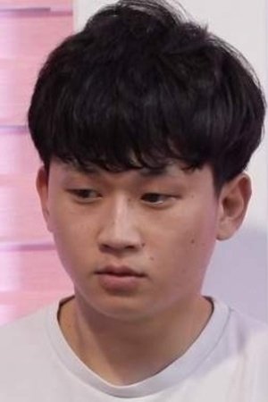 et billede af Lee Do-jin