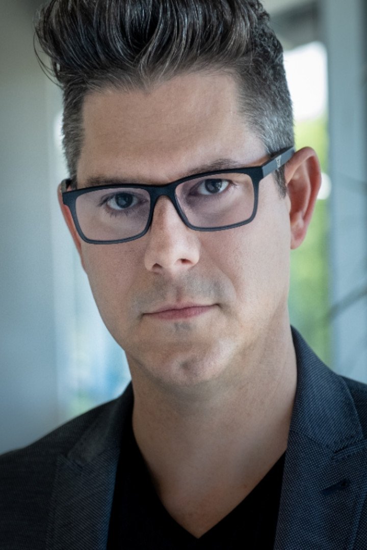 et billede af Brett Donowho