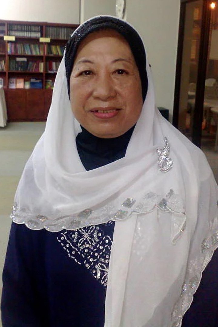 Zainol Ismail's picture in the cast