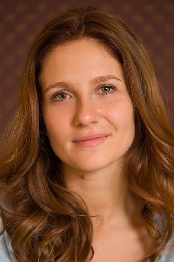 et billede af Aline Jones