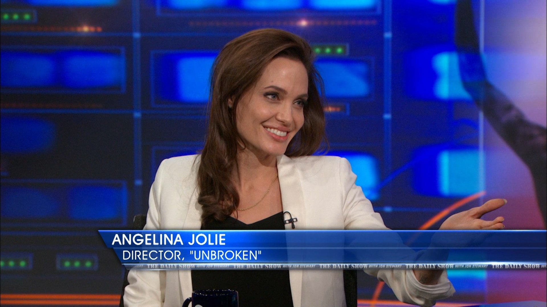 The Daily Show Season 20 :Episode 32  Angelina Jolie