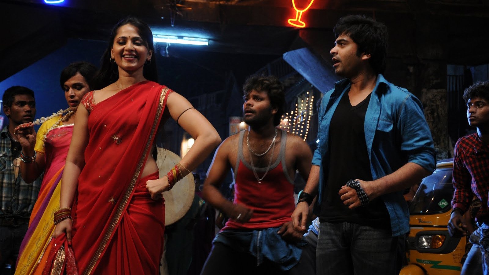 Vaanam (2011)