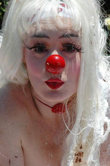 et billede af Roobie Breastnut