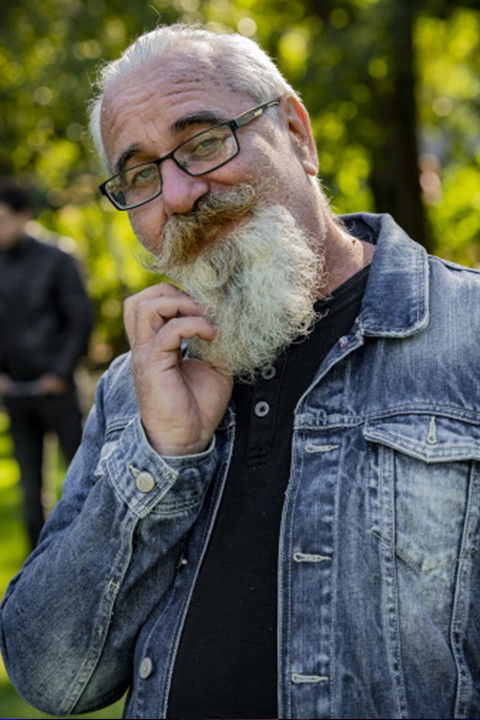 et billede af Atila Girić