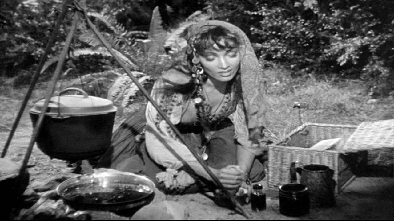Golden Earrings (1947)