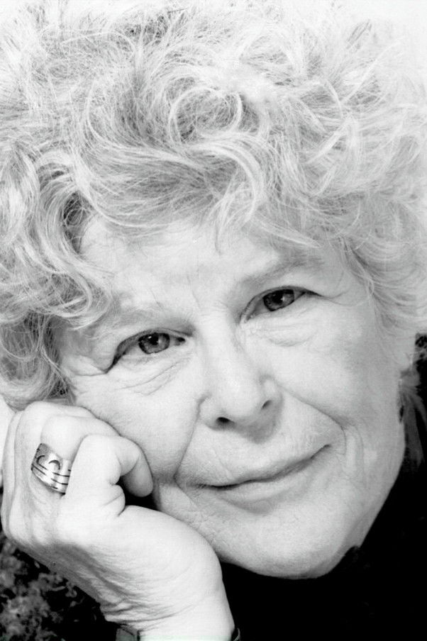 et billede af Joy Coghill