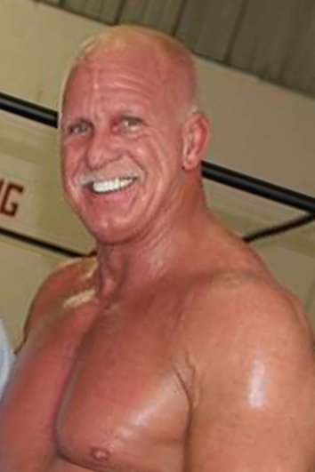 et billede af Frankie Lancaster