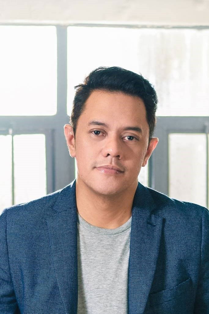 et billede af Sheron R. Dayoc