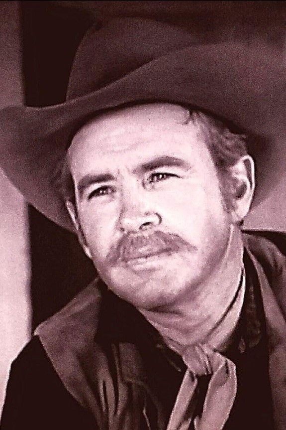 et billede af Joe Yrigoyen