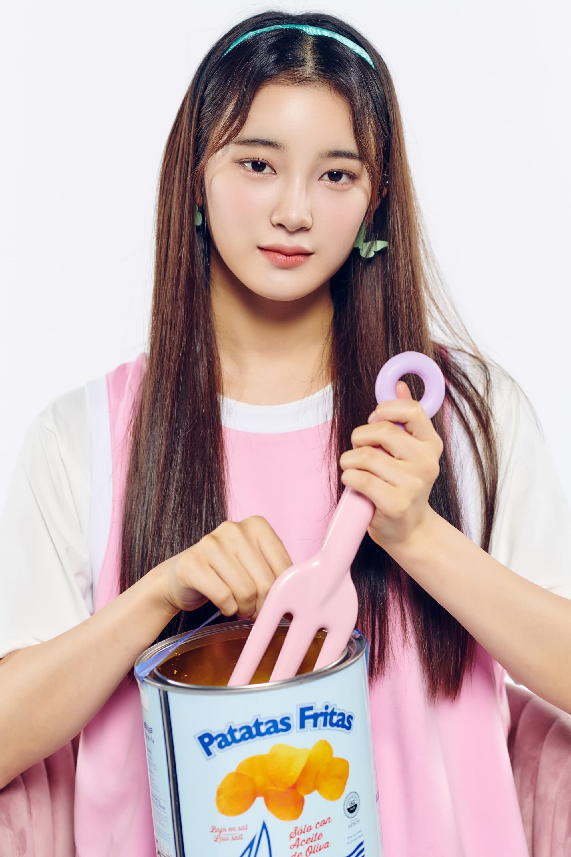 Miu Sakurai's picture in the cast