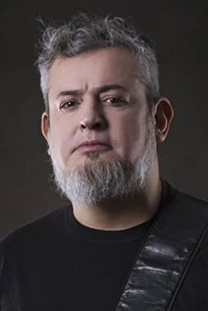 et billede af Paulo Jr.