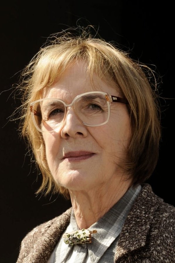 et billede af Catherine E. Coulson