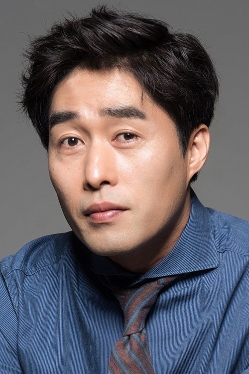 et billede af Jeong Min-sung