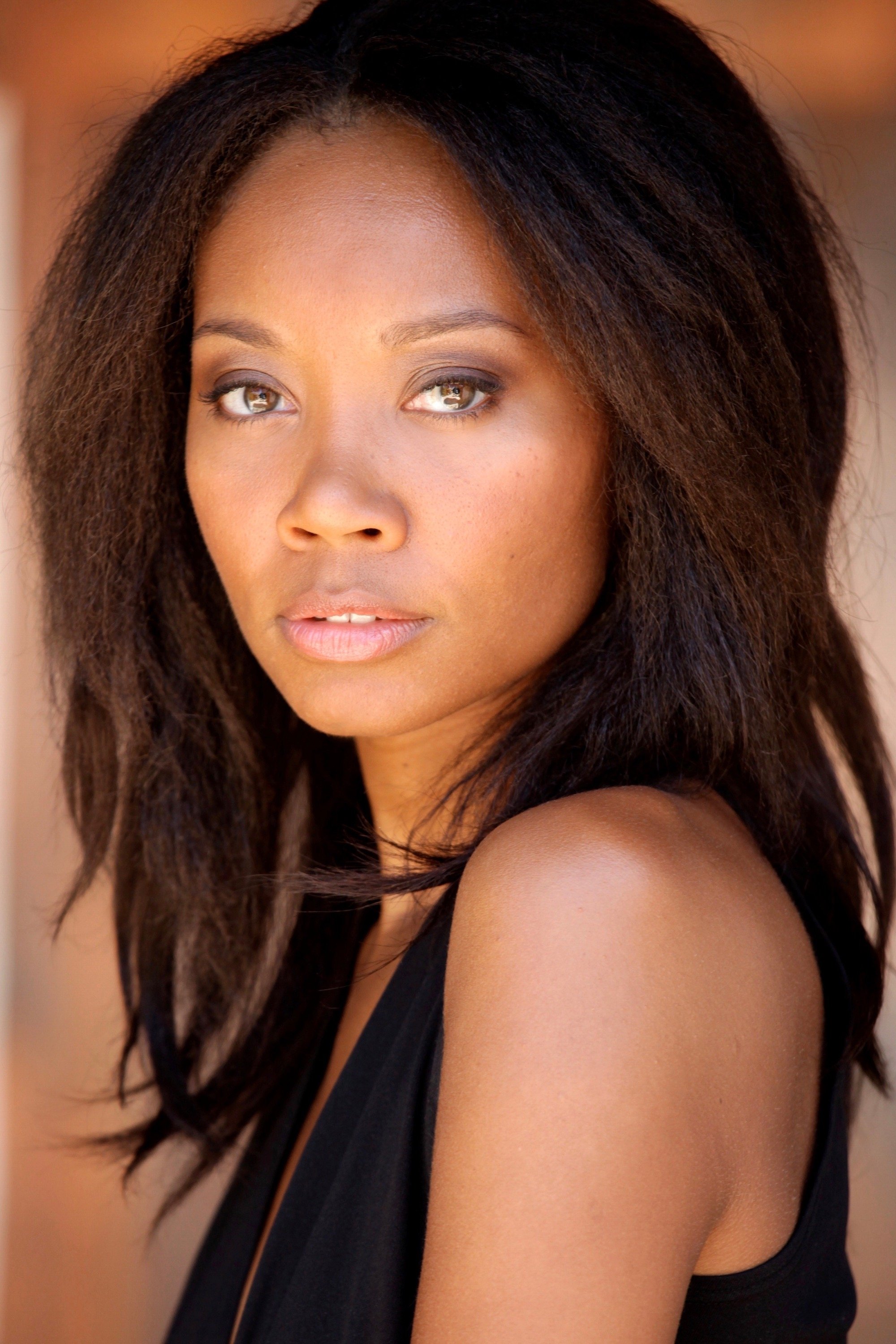 et billede af Aliza Pearl