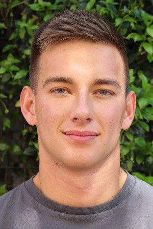 et billede af Matthew Reeves