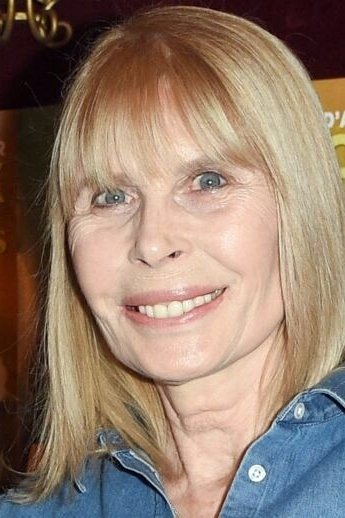 et billede af Candice Patou