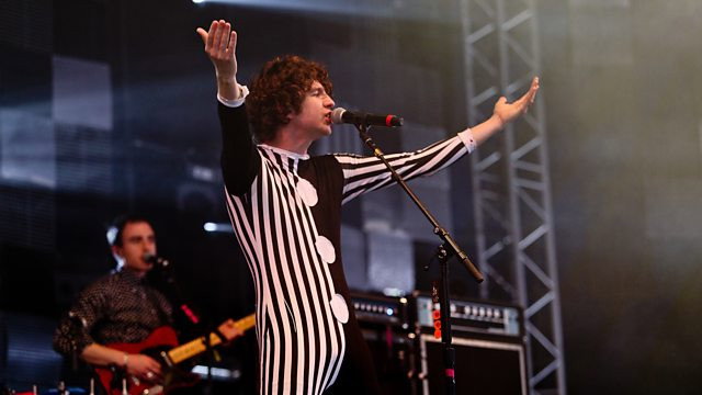 S18E82 · The Kooks