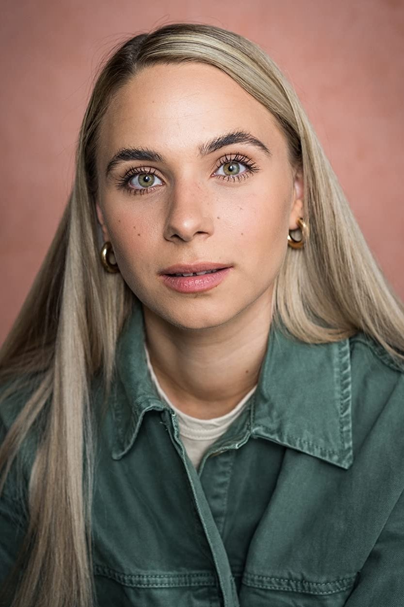 et billede af Farrah Cave