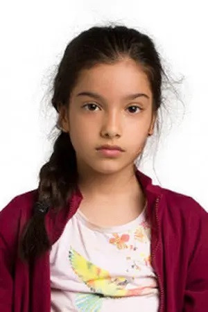 et billede af Kübra Süzgün