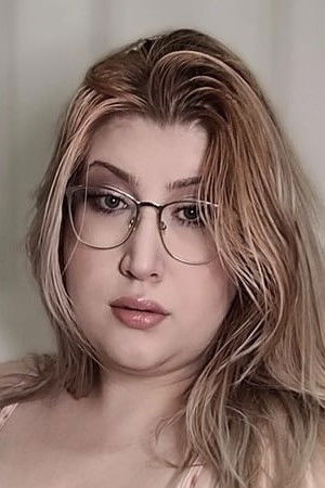 et billede af Elisa Mae