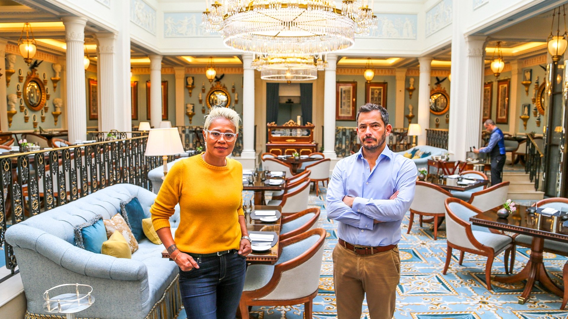 Amazing Hotels: Life Beyond the Lobby