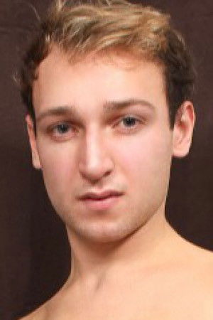 et billede af Alfie Bee