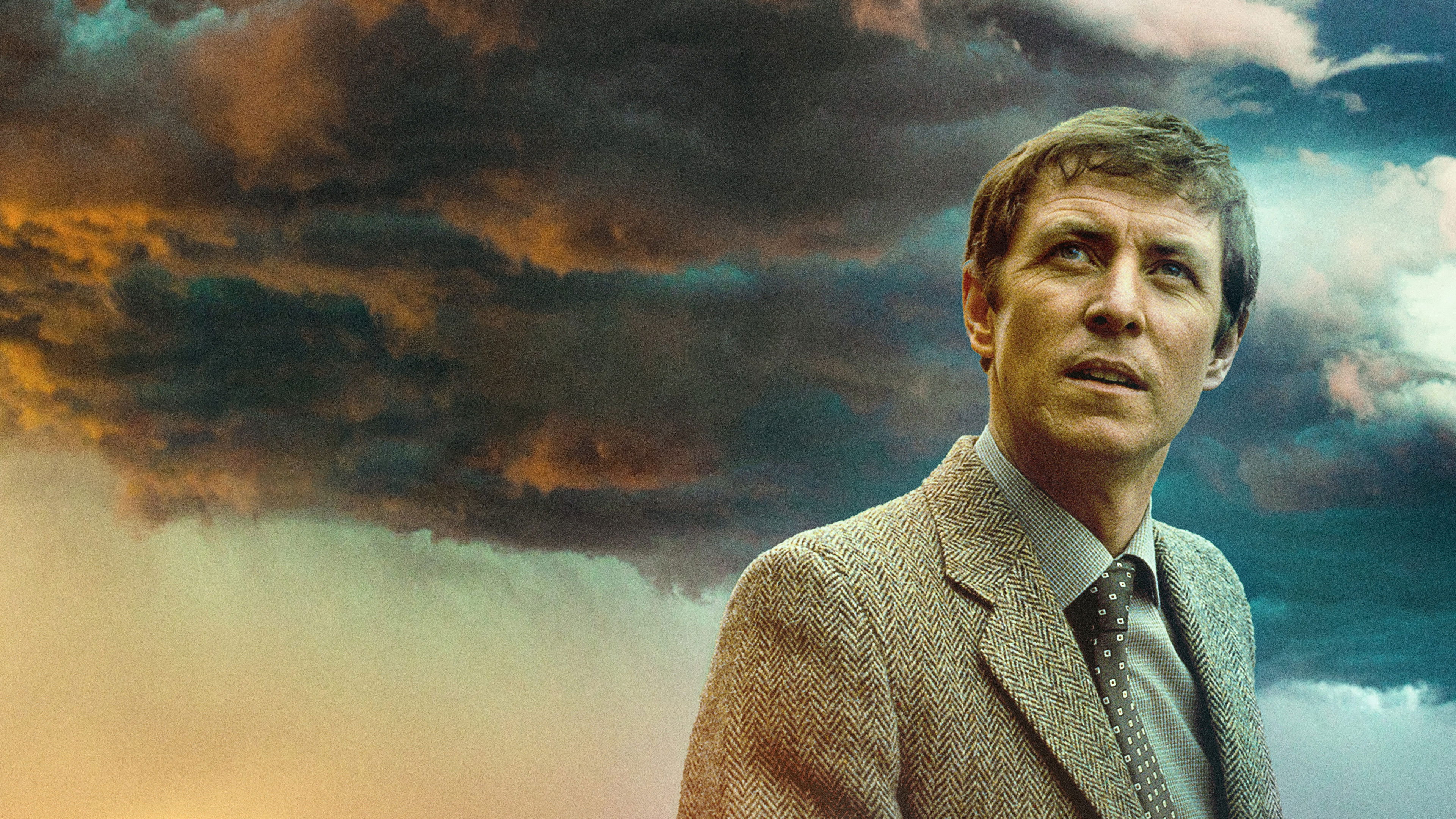 Bergerac backdrop cover