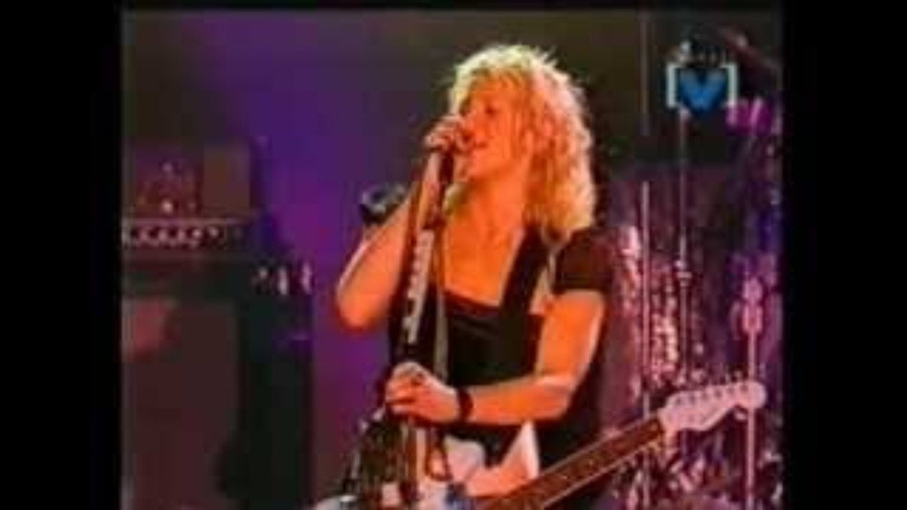 Hole: Big Day Out 1999