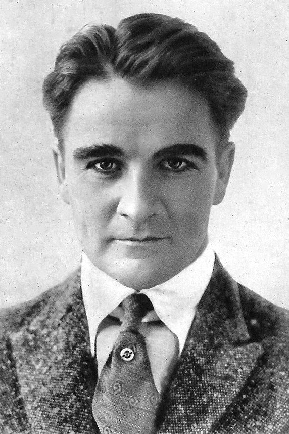 et billede af William Desmond