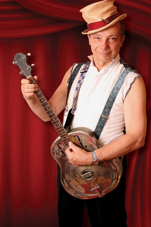 et billede af Mic Conway