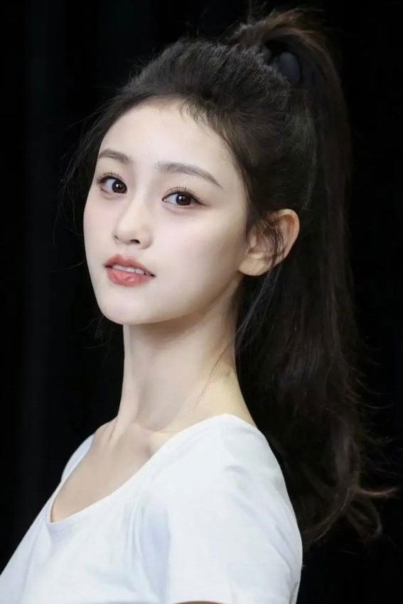 et billede af 谢卓亚