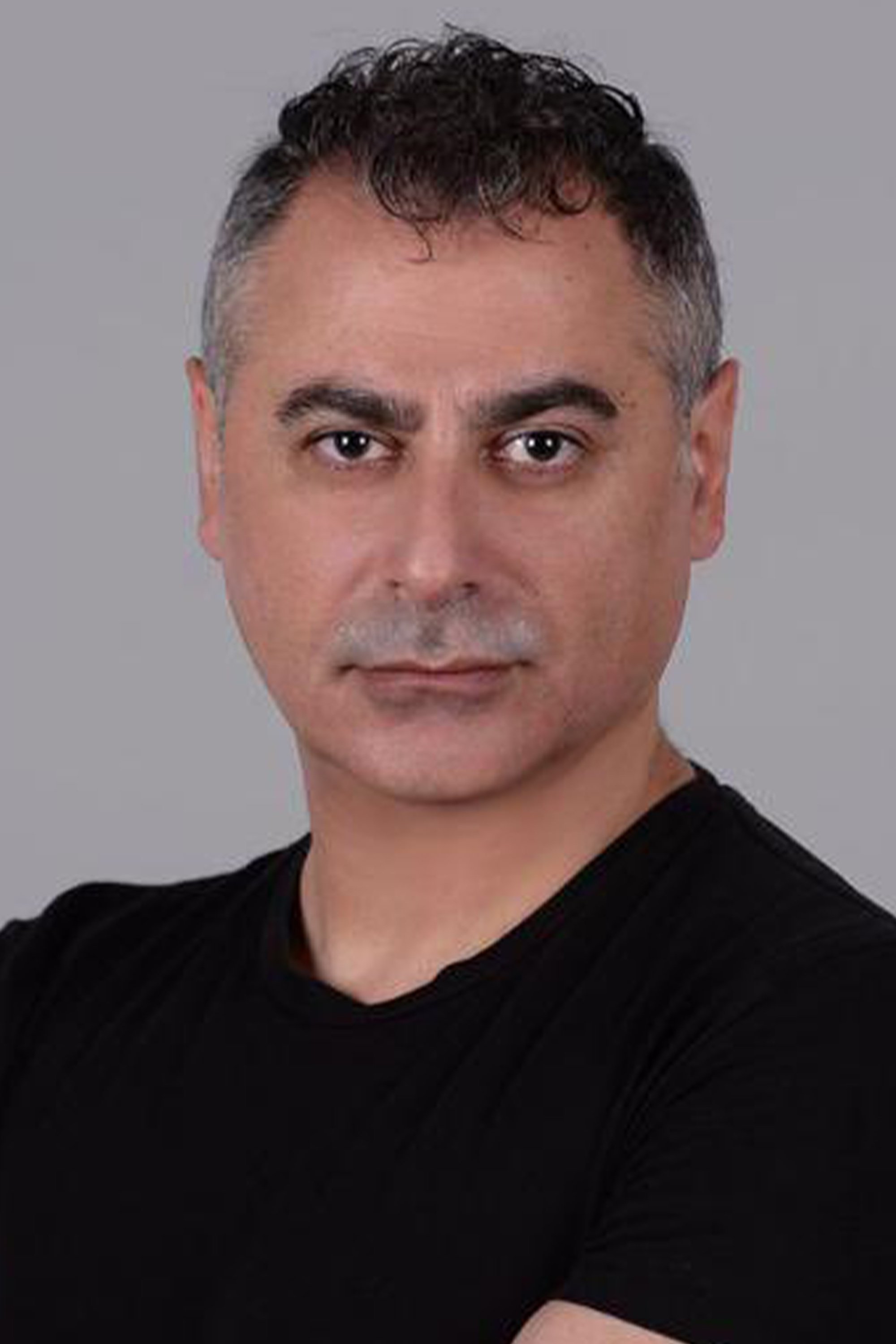 et billede af Dost Elver