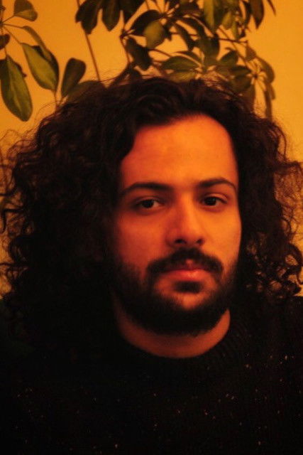 et billede af Milad Sharif