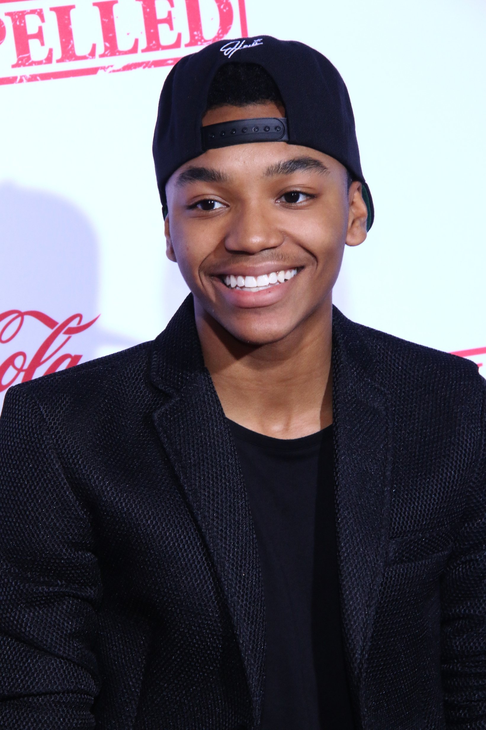 et billede af Josh Levi