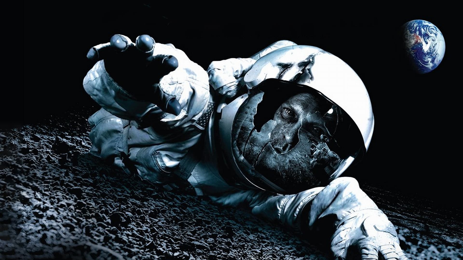 Apollo 18 (2011)