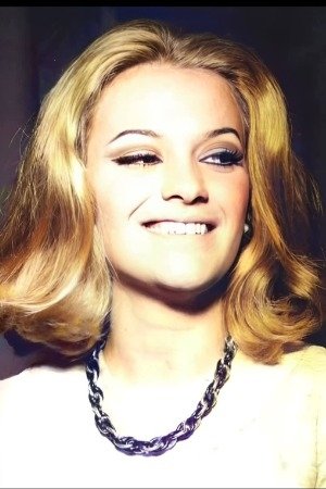 Analu Graci's picture in the cast