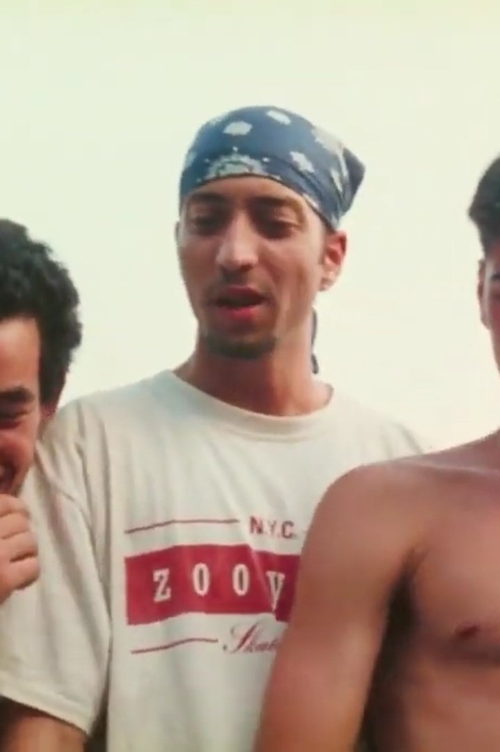 et billede af Nuri Bell