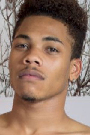 et billede af Aaron Anson