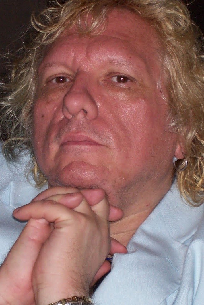 et billede af Tim Beckley