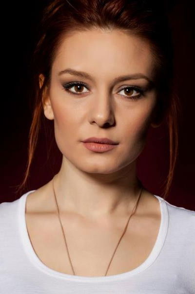 et billede af Enise Ütük