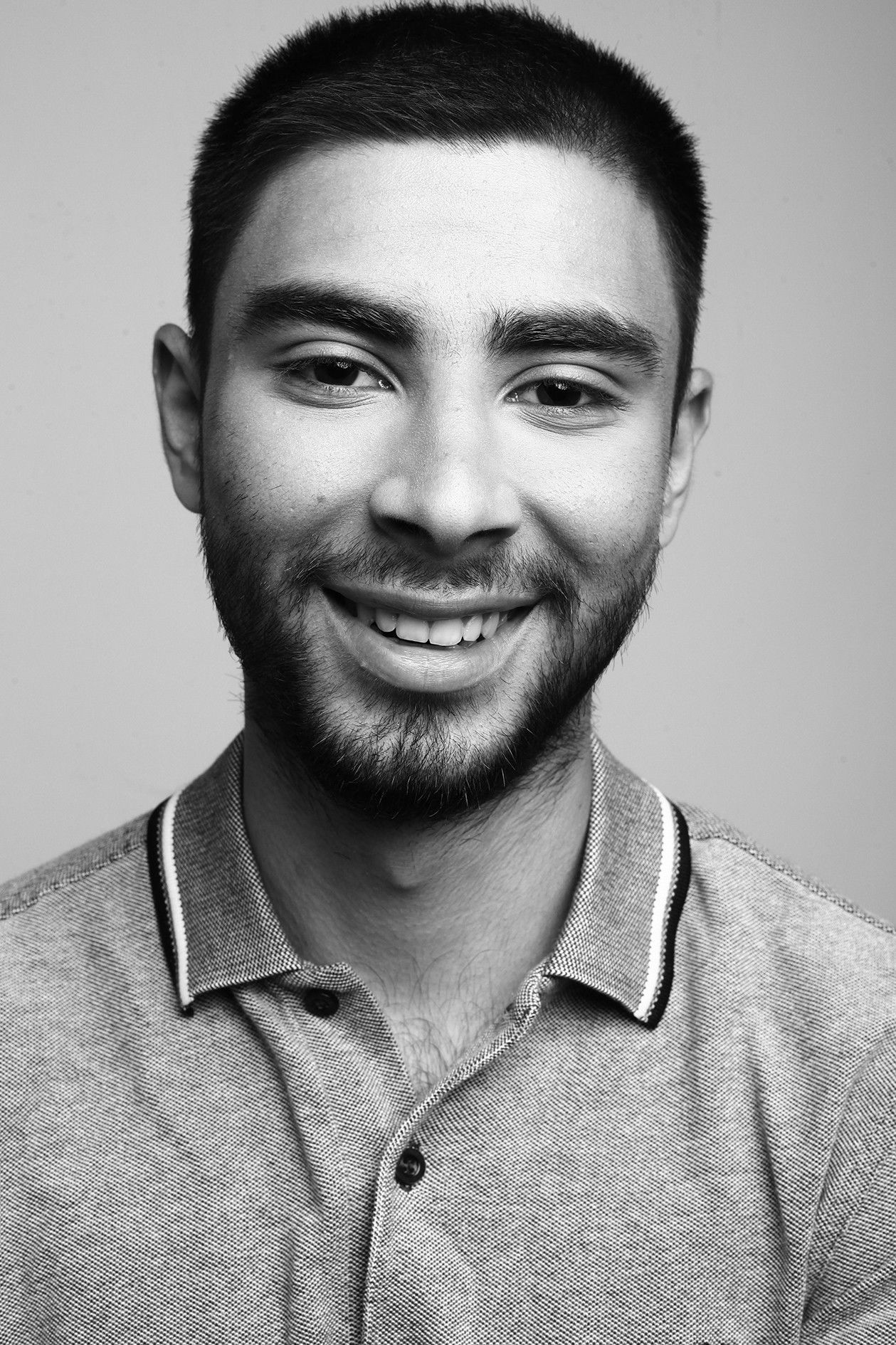 et billede af Dennis Azad