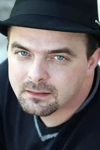 et billede af Charles Salvy