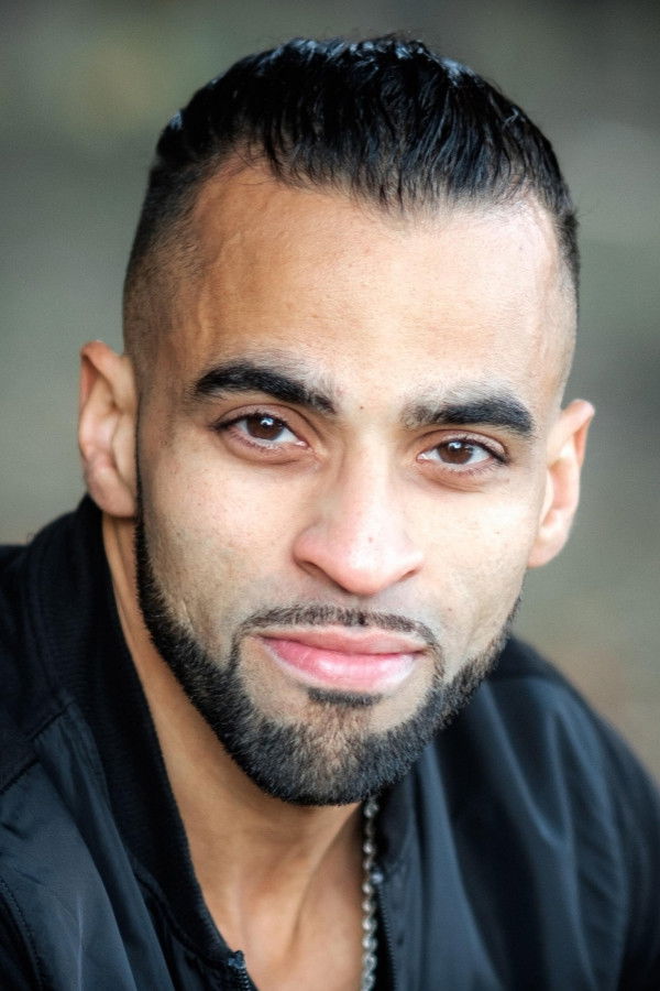 et billede af Tennyson Harris