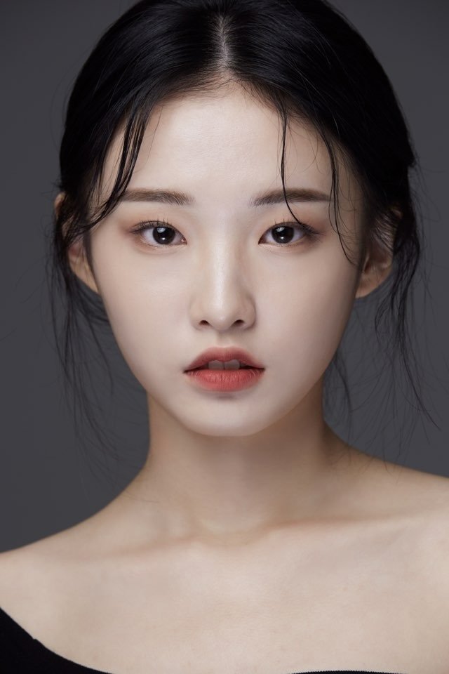 et billede af Lee Ye-jin