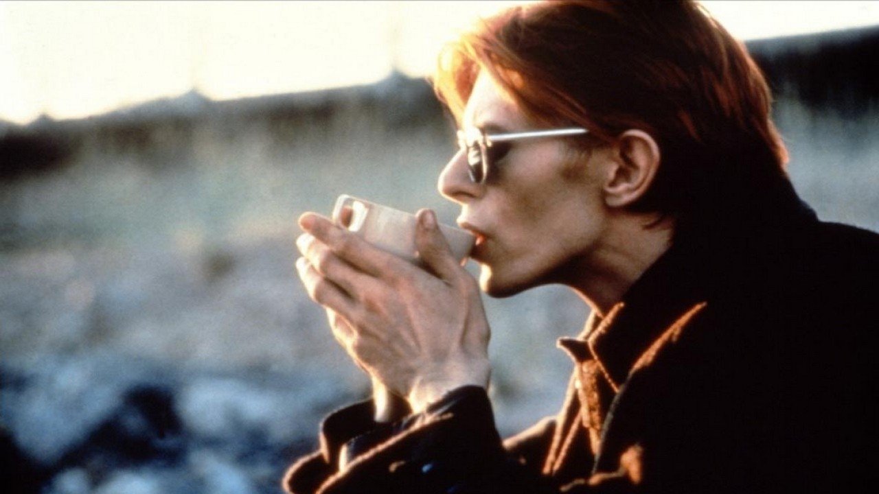 The Man Who Fell to Earth (1976) - Backdrops — The Movie Database (TMDb) - The Man Who Fell To Earth Full Movie