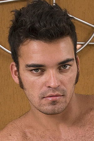 et billede af Denys Cult