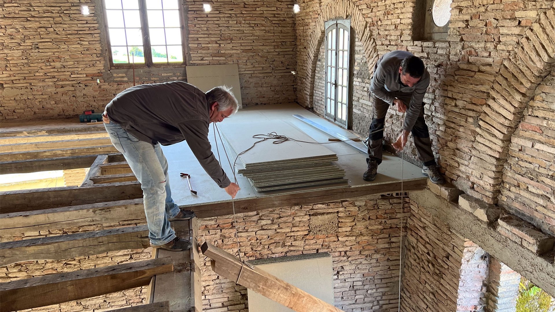 Chateau DIY 4x17